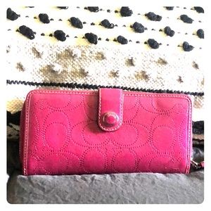 Coach wallet